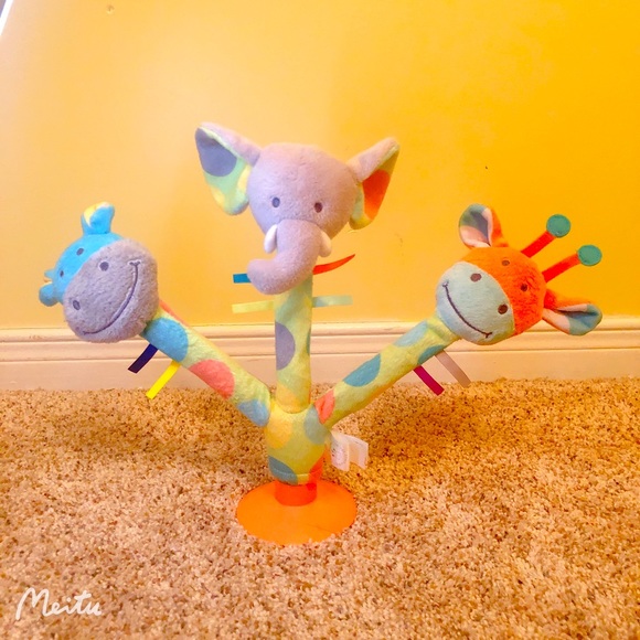 The Manhattan Toy Company Baby Rattle - Picture 1 of 4